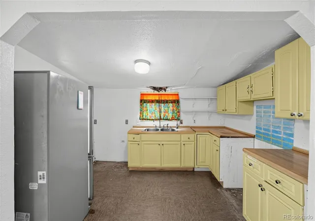 Photo 4 of Single family home for sale at 3060 Central Ave, Canon City, CO 81212 | MLS# 3439670 | Listing updated on 2026-09-21