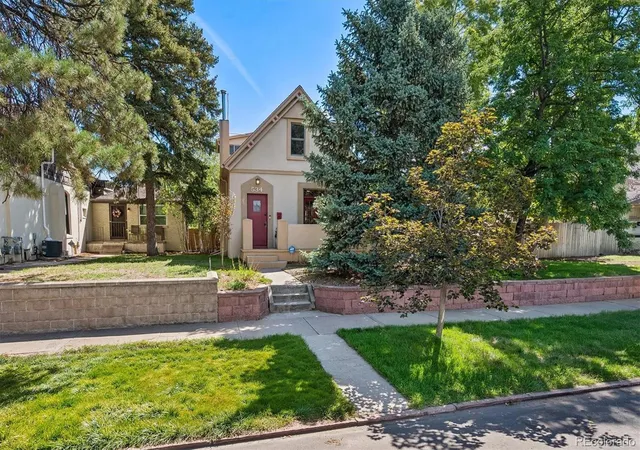 Photo 2 of Single family home for sale at 534 S Logan St, Denver, CO 80209 | MLS# 8082811 | Listing updated on 2026-09-27