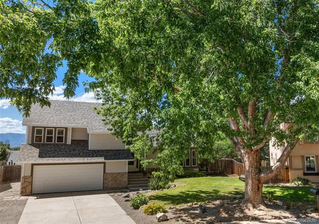 Photo 3 of Single family home for sale at 4932 Horseshoe Bnd St, Colorado Springs, CO 80917 | MLS# 3925150 | Listing updated on 2026-09-12
