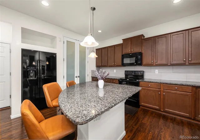 Photo 3 of Single family home for sale at 5012 Ridgewood Dr, Johnstown, CO 80534 | MLS# 5896330 | Listing updated on 2026-10-08