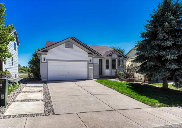 Photo 1 of Sale Pending at 771 Mesa Crk Dr, Monument, CO 80132 | MLS# 2637553 | Listing updated on 2026-10-05