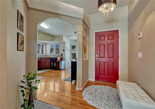 Photo 4 of Sale Pending at 771 Mesa Crk Dr, Monument, CO 80132 | MLS# 2637553 | Listing updated on 2026-10-05