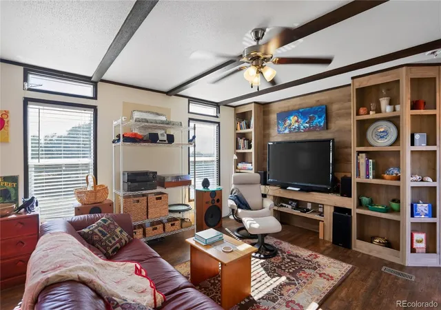 Photo 3 of Single family home for sale at 2592 Comanche Dr, Walsenburg, CO 81089 | MLS# 9069526 | Listing updated on 2026-09-13