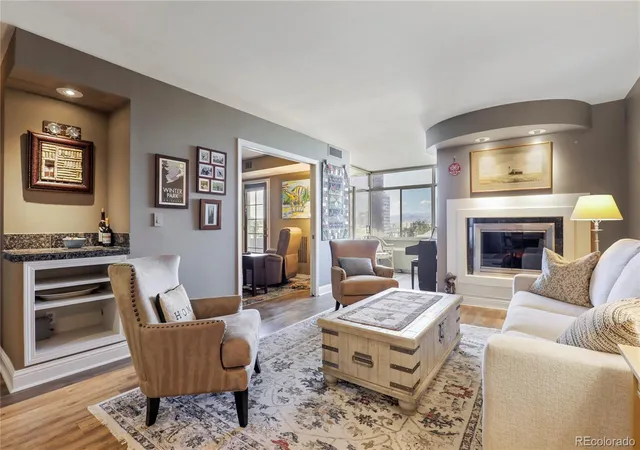 Listing Photo 2 - Condo for sale in building located at 1313 N Williams St, Denver, CO 80218 - Unit #801