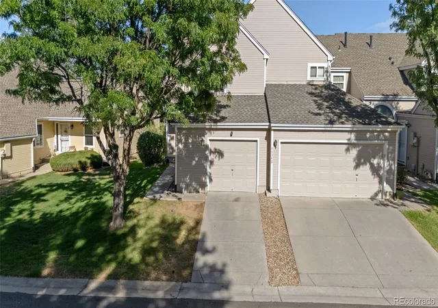 Photo 4 of Townhouse for sale at 6340 Yank Ct #A, Arvada, CO 80004 | MLS# 7825943 | Listing updated on 2026-09-12
