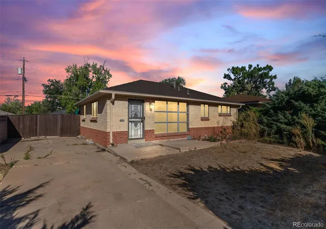 Photo 2 of Single family home for sale at 8581 Crescent Dr, Westminster, CO 80031 | MLS# 7609190 | Listing updated on 2026-09-13