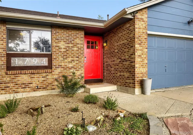 Photo 2 of Single family home for sale at 1794 S Cathay St, Aurora, CO 80017 | MLS# 6107693 | Listing updated on 2026-10-28