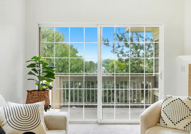 Listing Photo 5 - Condo for sale in building located at 8105 E 11Th Ave, Denver, CO 80220 - Unit #4E