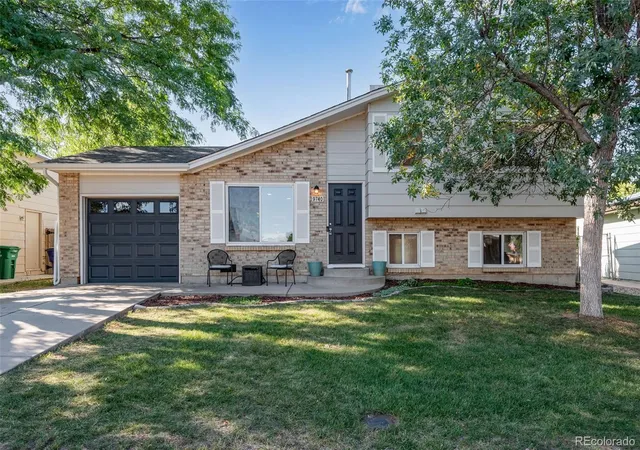 Photo 1 of Single family home for sale at 9740 W Union Ave, Littleton, CO 80123 | MLS# 4394956 | Listing updated on 2026-10-03