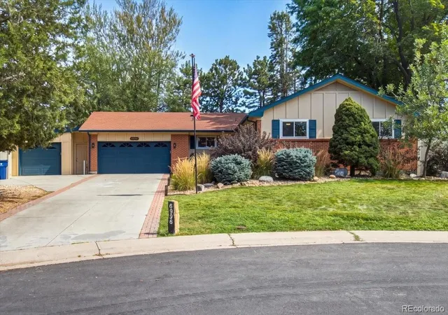 Photo 2 of Single family home for sale at 6996 S Ogden Ct, Littleton, CO 80122 | MLS# 6913010 | Listing updated on 2026-09-12