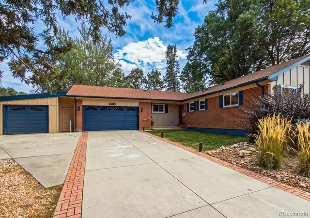 Photo 3 of Single family home for sale at 6996 S Ogden Ct, Littleton, CO 80122 | MLS# 6913010 | Listing updated on 2026-09-12