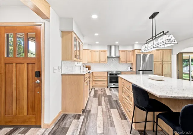 Photo 4 of Single family home for sale at 6996 S Ogden Ct, Littleton, CO 80122 | MLS# 6913010 | Listing updated on 2026-09-12