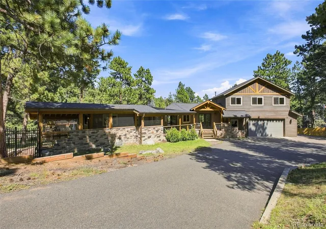 Photo 1 of Single family home for sale at 28609 Pine Dr, Evergreen, CO 80439 | MLS# 9053379 | Listing updated on 2026-10-09