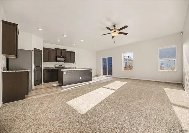 Photo 3 of Single family home for sale at 210 N Stewart St, Keenesburg, CO 80643 | MLS# 8622768 | Listing updated on 2026-09-30