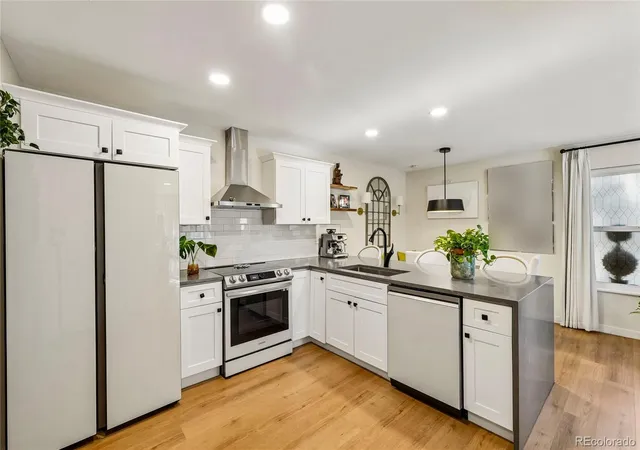 Townhouse for sale at 5948 S Willow Way, Greenwood Village, CO 80111 | MLS# 2377247