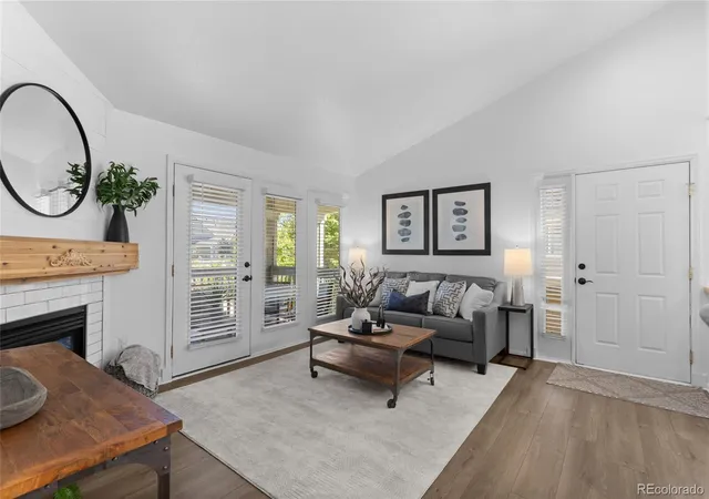 Listing Photo 5 - Condo for sale in building located at 4385 S Balsam St, Littleton, CO 80123 - Unit #8-201