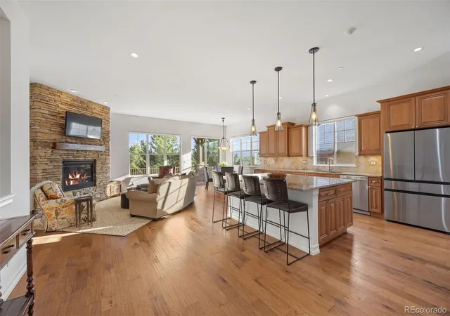 Photo 2 of Townhouse for sale at 4332 Chateau Ridge Rd, Castle Rock, CO 80108 | MLS# 5682949 | Listing updated on 2026-09-27