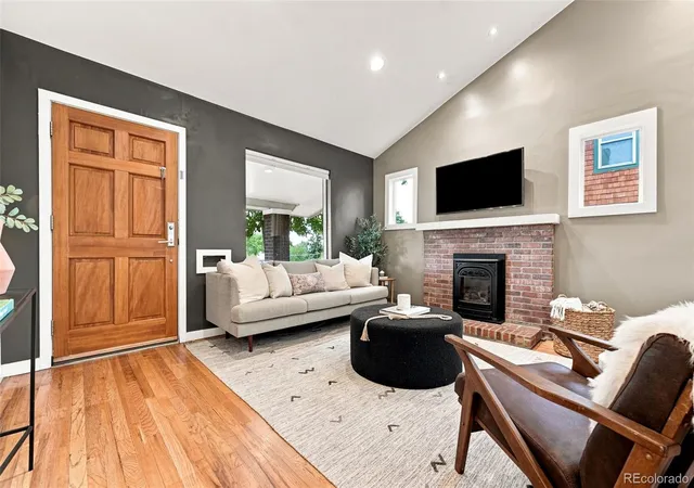 Photo 3 of Single family home for sale at 4537 W 32nd Avenue, Denver, CO 80212 | MLS# 8960824 | Listing updated on 2026-09-24