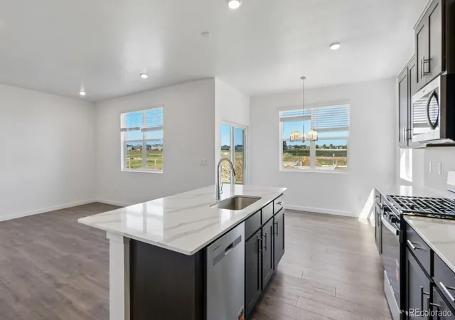 Photo 3 of Single family home for sale at 1923 Sorghum Way, Johnstown, CO 80534 | MLS# 1575713 | Listing updated on 2026-10-09