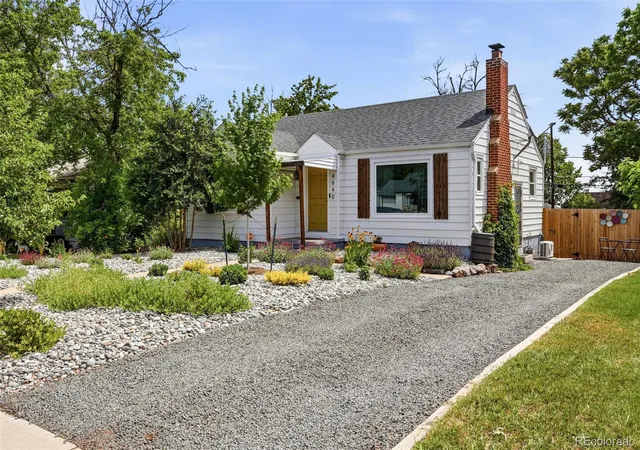 Photo 1 of Single family home for sale at 4940 Bryant St, Denver, CO 80221 | MLS# 1574223 | Listing updated on 2026-10-10