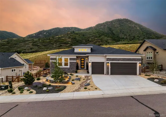 Photo 2 of Sale Pending at 5005 Mesa Top Dr, Monument, CO 80132 | MLS# 9713147 | Listing updated on 2026-09-21