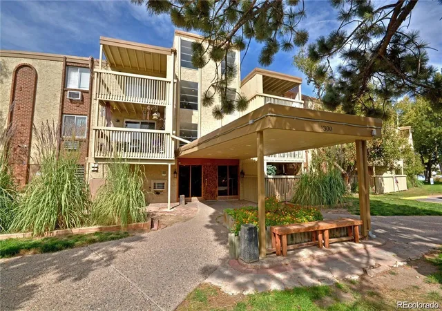 Photo 16 of Condo for sale at 1306 S Parker Rd #164, Denver, CO 80231 | MLS# 4688398 | Listing updated on 2026-10-03