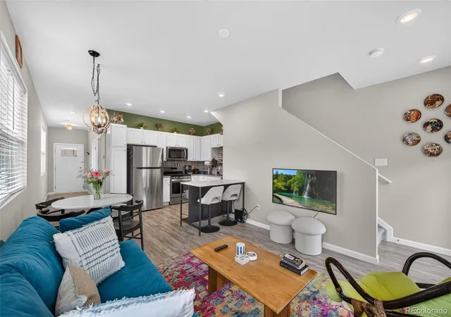 Photo 3 of Townhouse for sale at 1067 Oak Cir, Denver, CO 80215 | MLS# 8677068 | Listing updated on 2026-09-23