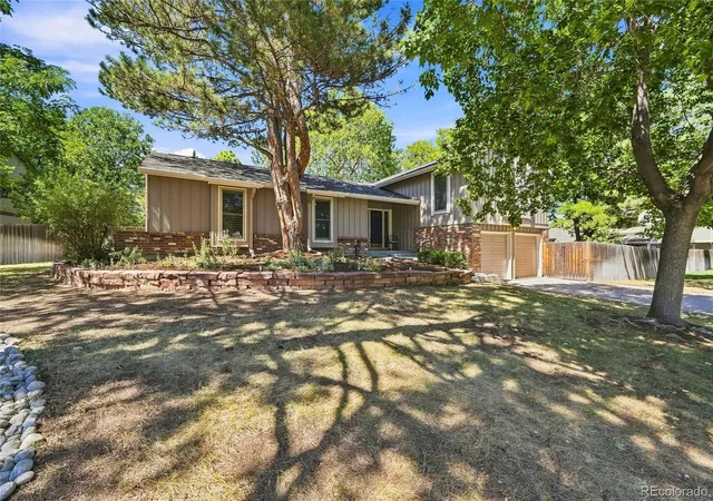 Photo 3 of Single family home for sale at 7235 S Jackson Ct, Centennial, CO 80122 | MLS# 4268662 | Listing updated on 2026-09-21