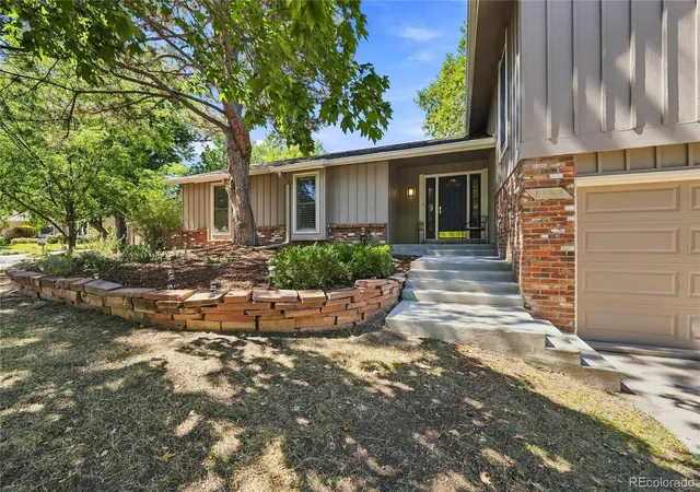 Photo 3 of Single family home for sale at 7235 S Jackson Ct, Centennial, CO 80122 | MLS# 4268662 | Listing updated on 2026-09-29