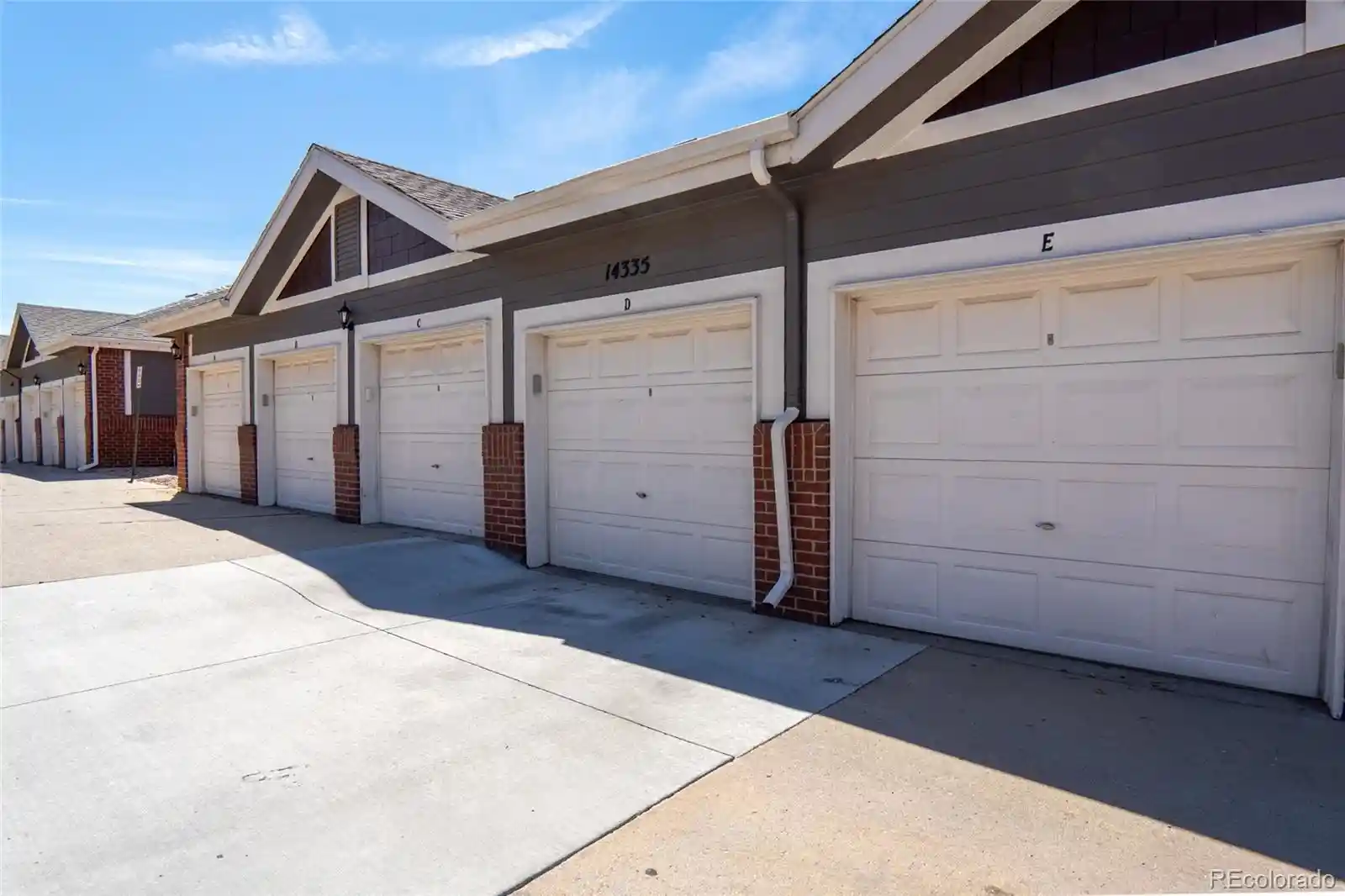 Listing Photo 2 - Condo for sale in 14333 E 1st Dr located at 14333 E 1st Dr, Aurora, CO 80011 - Unit #104