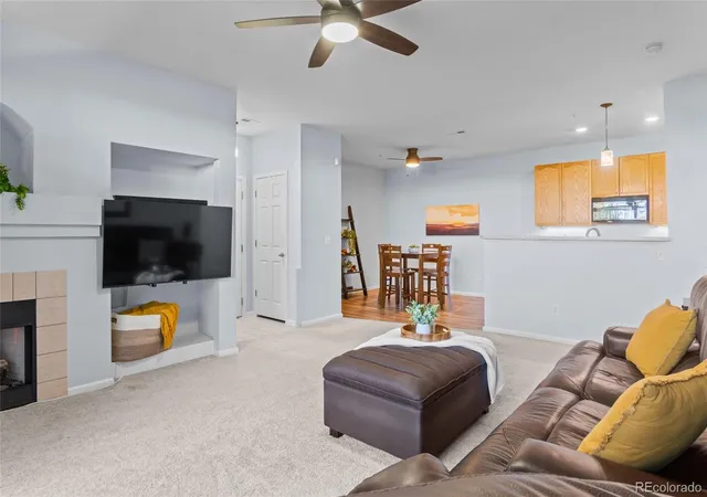 Listing Photo 5 - Condo for sale in building located at 14333 E 1st Dr, Aurora, CO 80011 - Unit #104