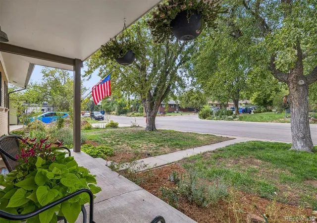Photo 3 of Single family home for sale at 2072 Coors Dr, Golden, CO 80401 | MLS# 4379732 | Listing updated on 2026-10-01
