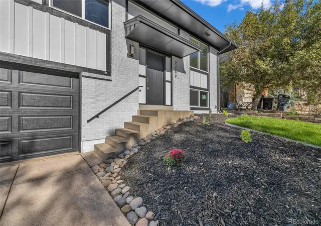 Photo 3 of Single family home for sale at 2189 S Coors Cir, Lakewood, CO 80228 | MLS# 3580312 | Listing updated on 2026-10-13