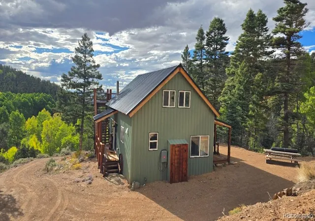Photo 1 of Single family home for sale at 5520 Bateman Rd, Fort Garland, CO 81133 | MLS# 3440151 | Listing updated on 2026-09-11