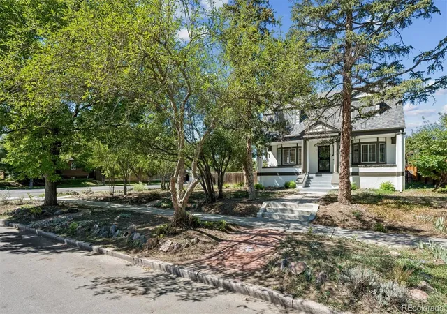 Photo 2 of Single family home for sale at 2309 Ivanhoe St, Denver, CO 80207 | MLS# 2210002 | Listing updated on 2026-09-11