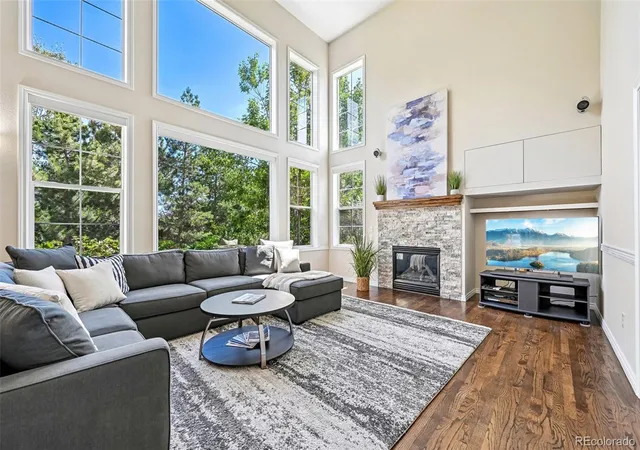 Photo 2 of Single family home for sale at 1189 Hawk Ridge Rd, Lafayette, CO 80026 | MLS# 5102375 | Listing updated on 2026-09-15