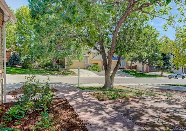 Photo 4 of Single family home for sale at 9419 Yale Ln, Highlands Ranch, CO 80130 | MLS# 7634026 | Listing updated on 2026-09-29