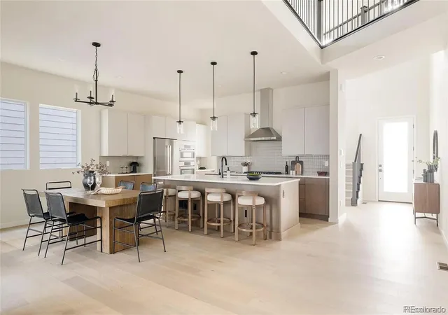 Photo 4 of Single family home for sale at 11324 Alla Breve Cir, Parker, CO 80134 | MLS# 4847561 | Listing updated on 2026-10-01