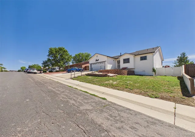 Photo 3 of Single family home for sale at 8250 Explorador Calle, Denver, CO 80229 | MLS# 6833130 | Listing updated on 2026-09-13