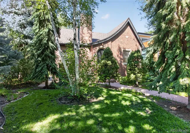 Photo 1 of Single family home for sale at 627 S High St, Denver, CO 80209 | MLS# 4286858 | Listing updated on 2026-09-11