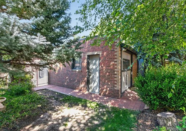 Photo 3 of Single family home for sale at 627 S High St, Denver, CO 80209 | MLS# 4286858 | Listing updated on 2026-09-11