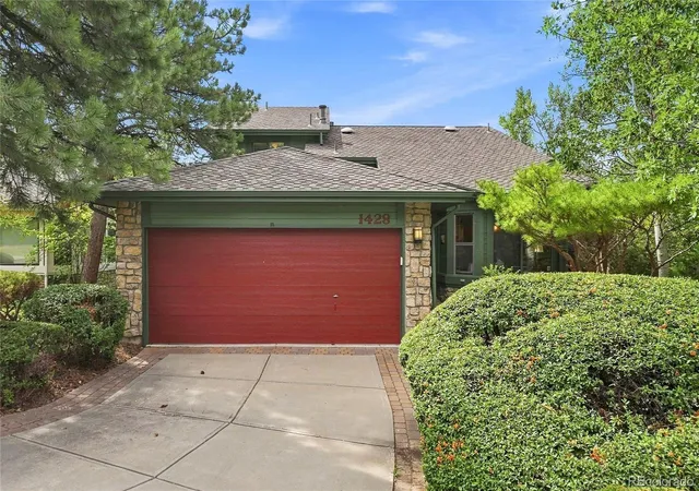 Photo 1 of Single family home for sale at 1428 W Briarwood Ave, Littleton, CO 80120 | MLS# 8681779 | Listing updated on 2026-10-31