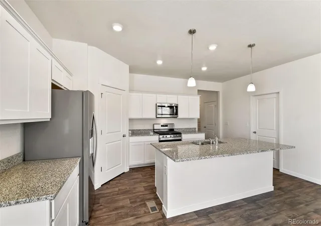 Photo 3 of Sale Pending at 3363 Belleville Ridge Rd, Elizabeth, CO 80107 | MLS# 3746575 | Listing updated on 2026-09-15