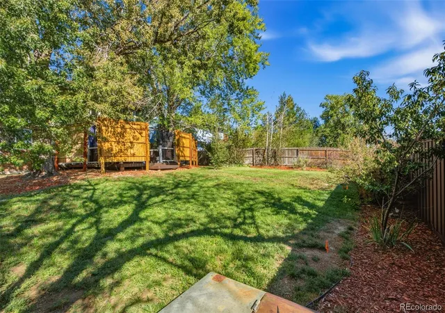 Photo 3 of Single family home for sale at 5269 S Ventura Way, Centennial, CO 80015 | MLS# 5790373 | Listing updated on 2026-10-06