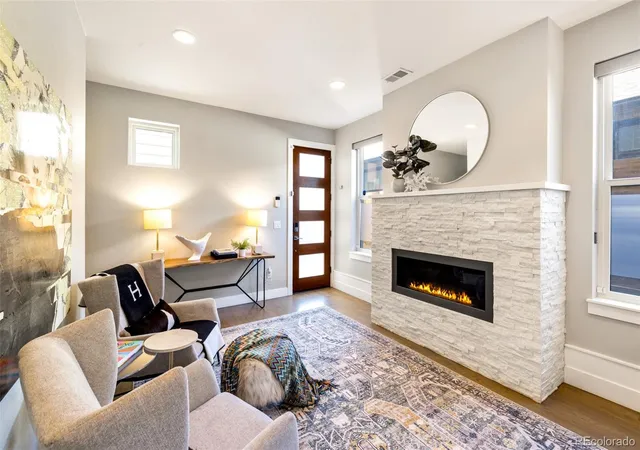Photo 3 of Townhouse for sale at 558 Madison St, Denver, CO 80206 | MLS# 5756508 | Listing updated on 2026-10-07