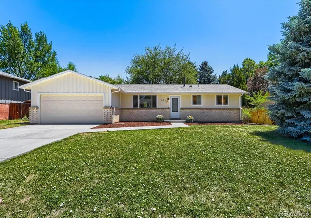 Photo 2 of Single family home for sale at 6270 S Fenton Ct, Littleton, CO 80123 | MLS# 9047678 | Listing updated on 2026-09-22
