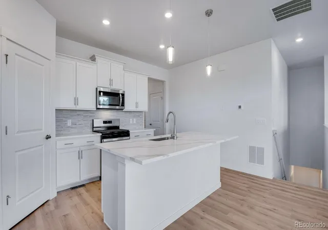 Photo 3 of Single family home for sale at 13978 Beebalm Trl, Parker, CO 80134 | MLS# 8172167 | Listing updated on 2026-09-22