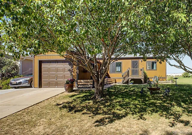 Photo 2 of Manufactured home for sale at 11215 Longview Blvd, Longmont, CO 80504 | MLS# 7033360 | Listing updated on 2026-09-15