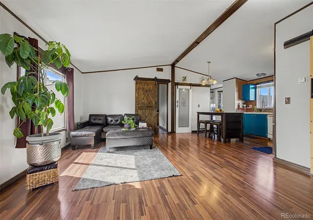 Photo 3 of Manufactured home for sale at 11215 Longview Blvd, Longmont, CO 80504 | MLS# 7033360 | Listing updated on 2026-09-15