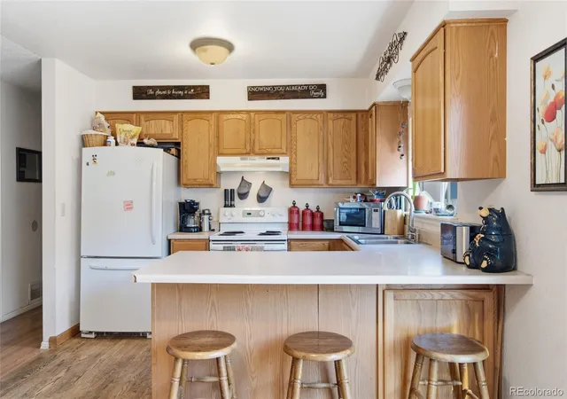 Photo 2 of Single family home for sale at 4120 S Laredo Way, Aurora, CO 80013 | MLS# 2466678 | Listing updated on 2026-10-21